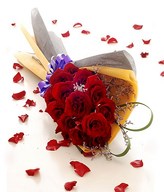 12 Red Roses Hand Bouquet