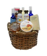 Pamper hamper with butter cream, shampoo, conditioner, face scrub, soap and more