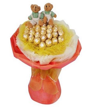 1 Couple Bear With 36 pcs Ferrero Rocher