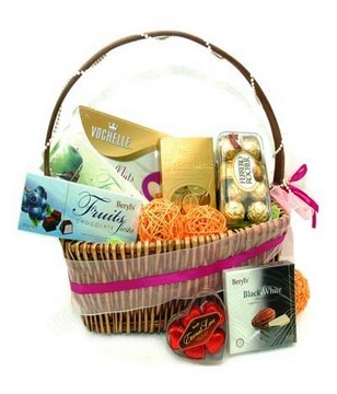 Beryl's Chocolate & 16pcs Ferrero Rocher In a Basket