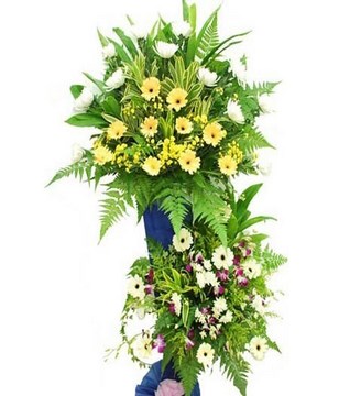 Gerbera, White Chrysanthemum & Orchid