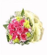 12 Hot Pink hand bouquet
