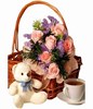 Six stalks roses posy with bear